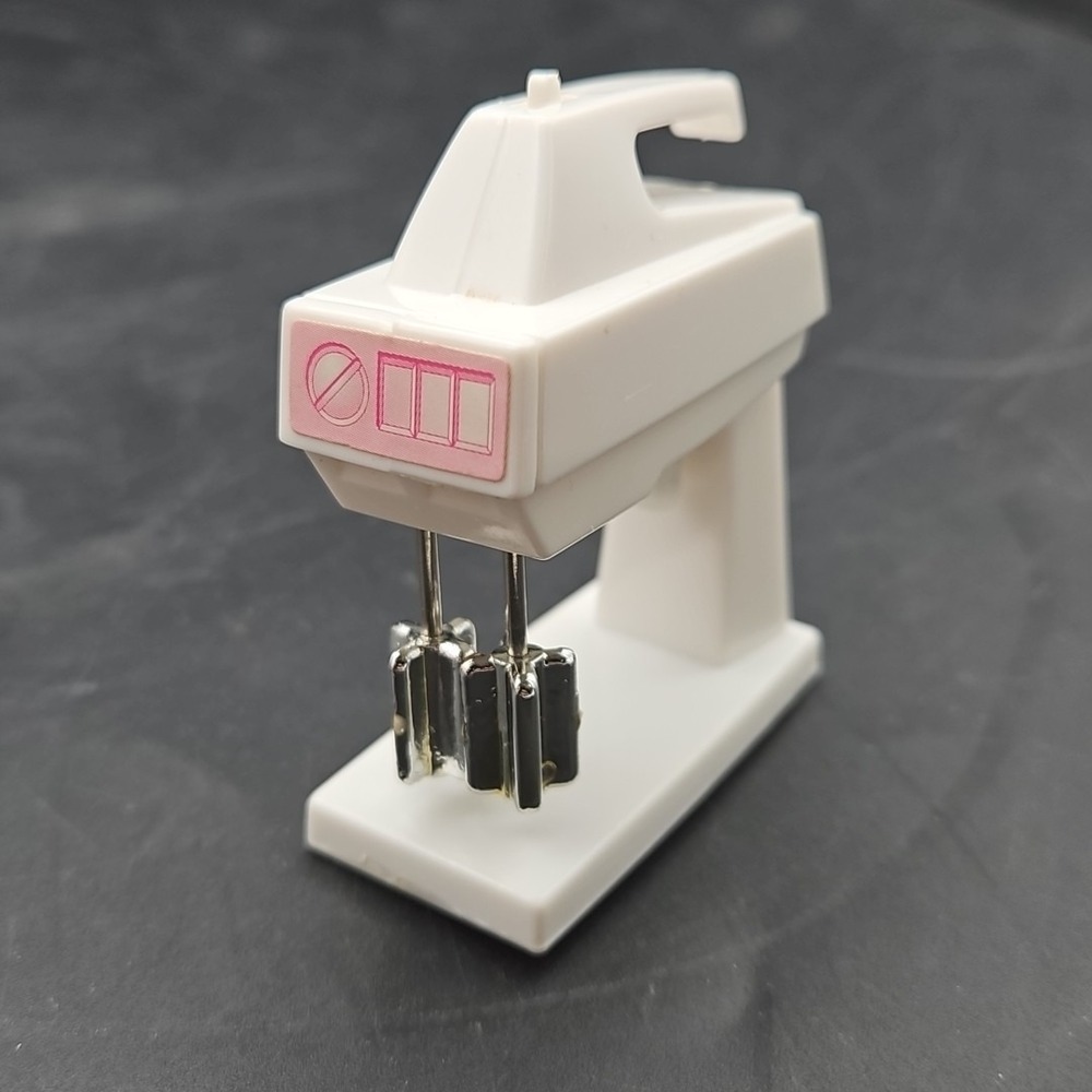 Vintage Barbie Stand Mixer Doll Accessory Wind Up White Pink